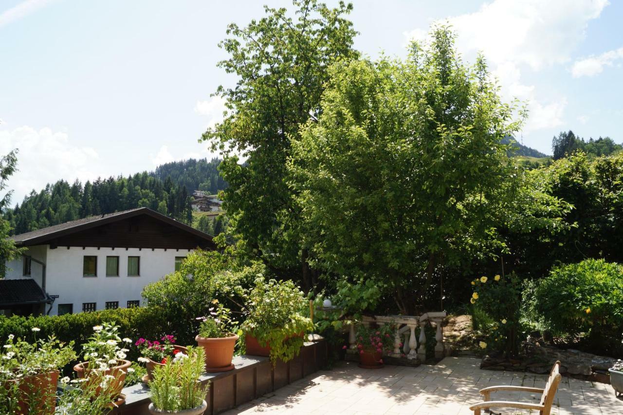 Alpen Crystal Apartment Bischofshofen Bagian luar foto