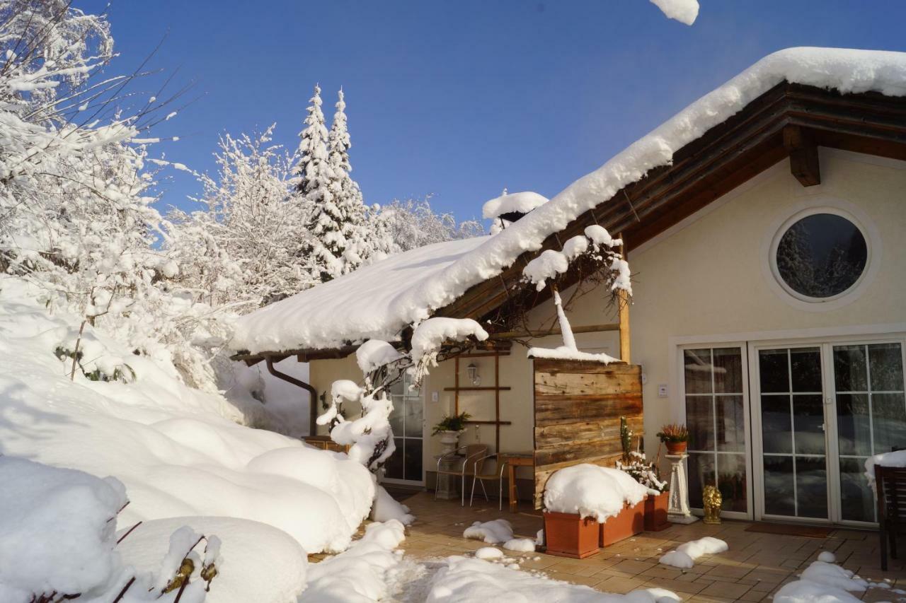 Alpen Crystal Apartment Bischofshofen Bagian luar foto