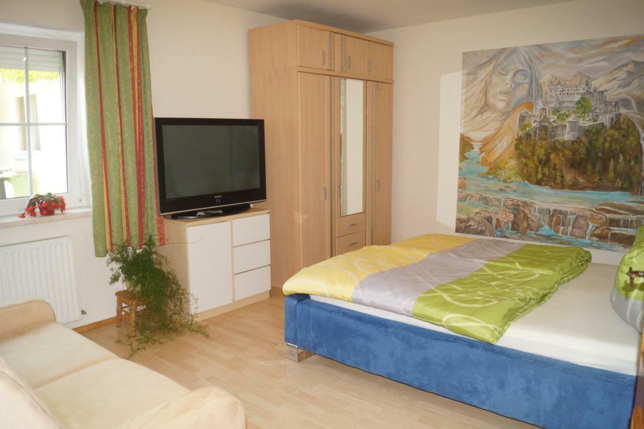 Alpen Crystal Apartment Bischofshofen Bagian luar foto