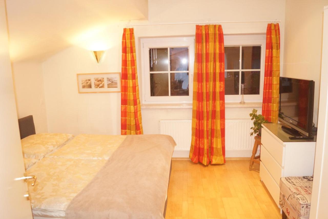 Alpen Crystal Apartment Bischofshofen Bagian luar foto